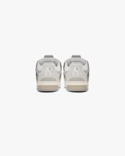Represent Bully Sneaker -><noscript><img width=