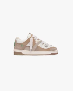 Represent Bully Sneaker -> Bully