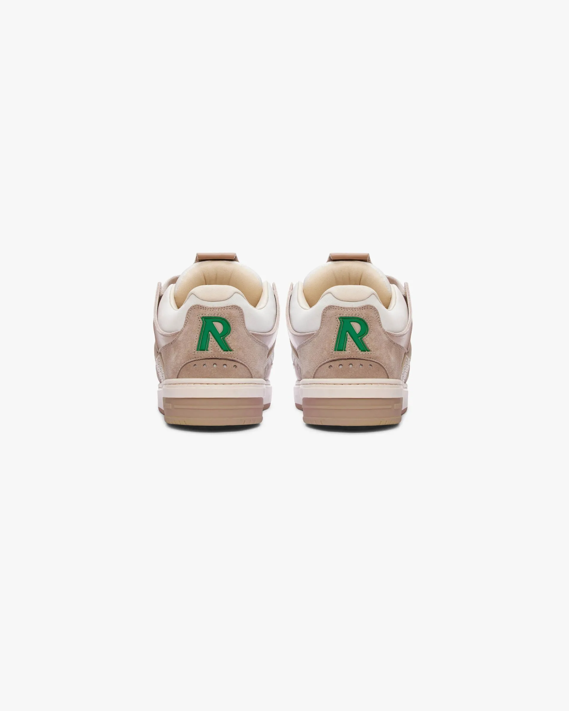 Represent Bully Sneaker -> Bully