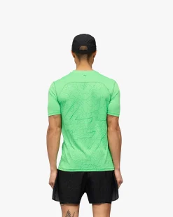 Represent 247 Contour Run T-Shirt - Speed Green><noscript><img width=