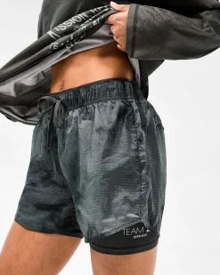 Represent 247 Distance 2-In-1 Short Printed - Dark Green><noscript><img width=