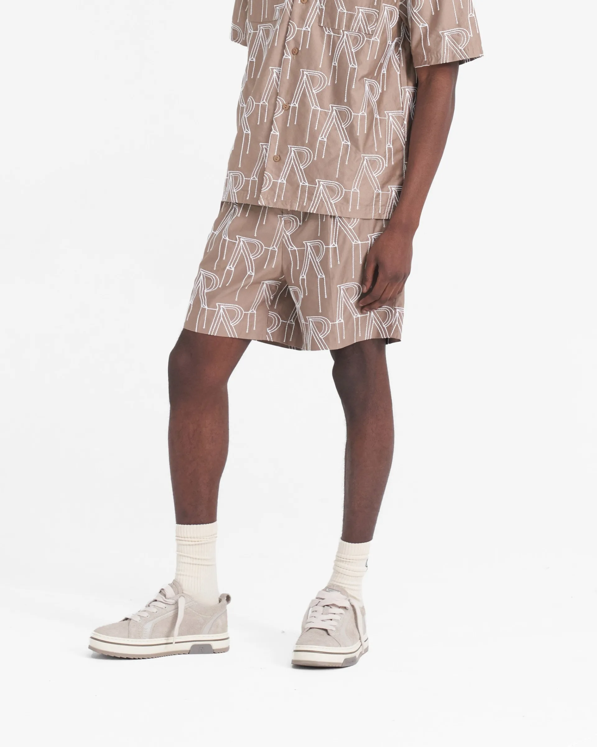Represent Embroidered Initial Tailored Short - Washed Taupe> Shorts