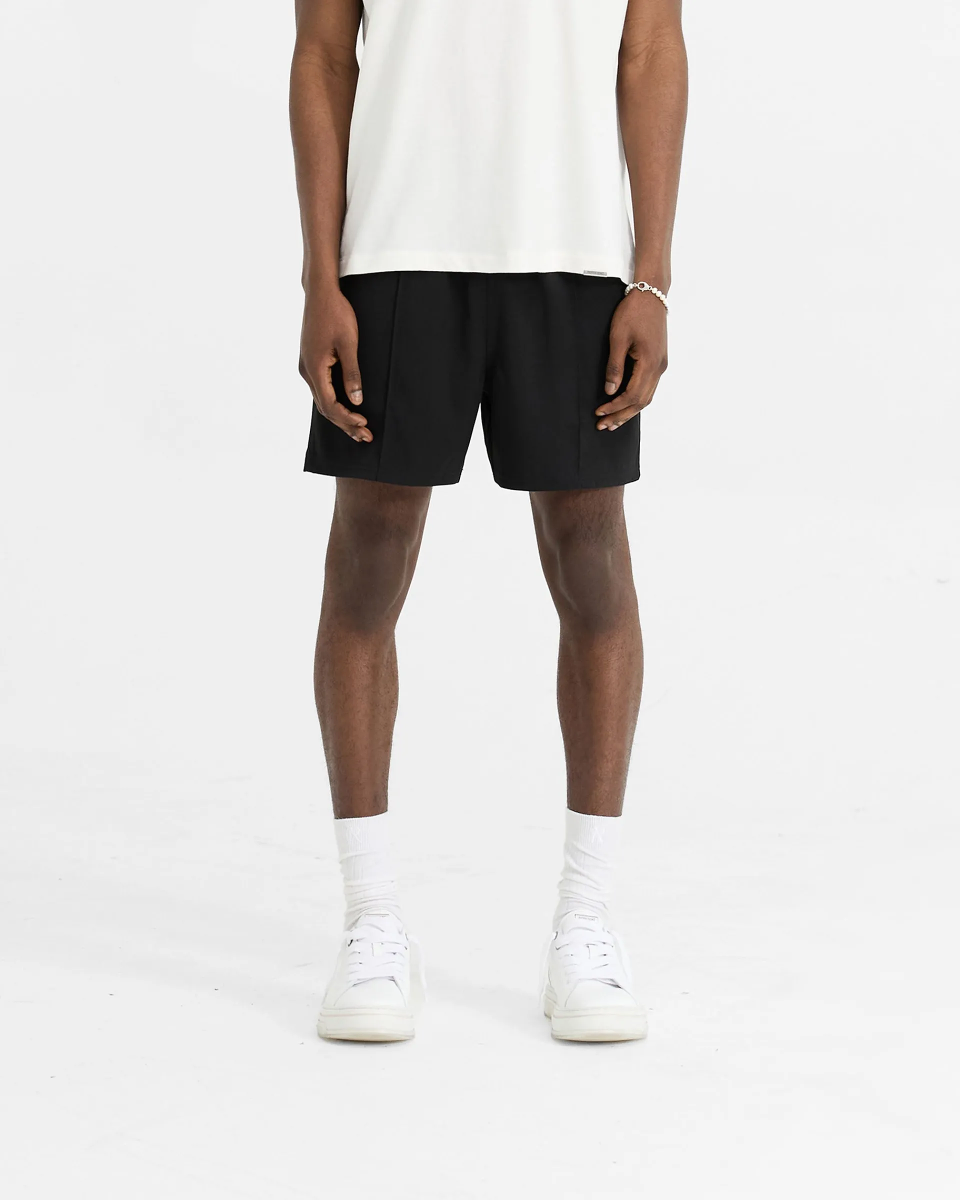 Represent Initial Track Short -> Shorts