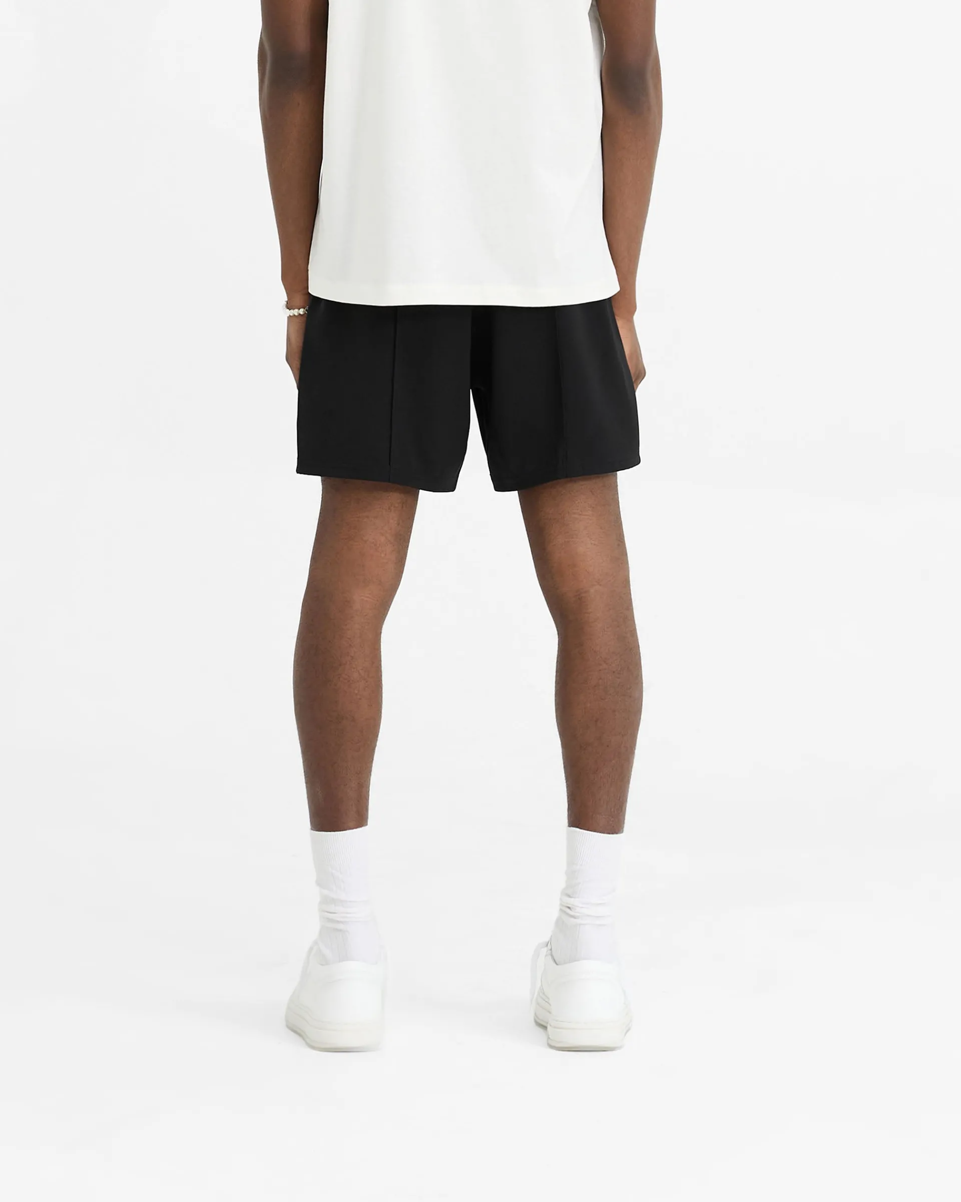 Represent Initial Track Short -> Shorts