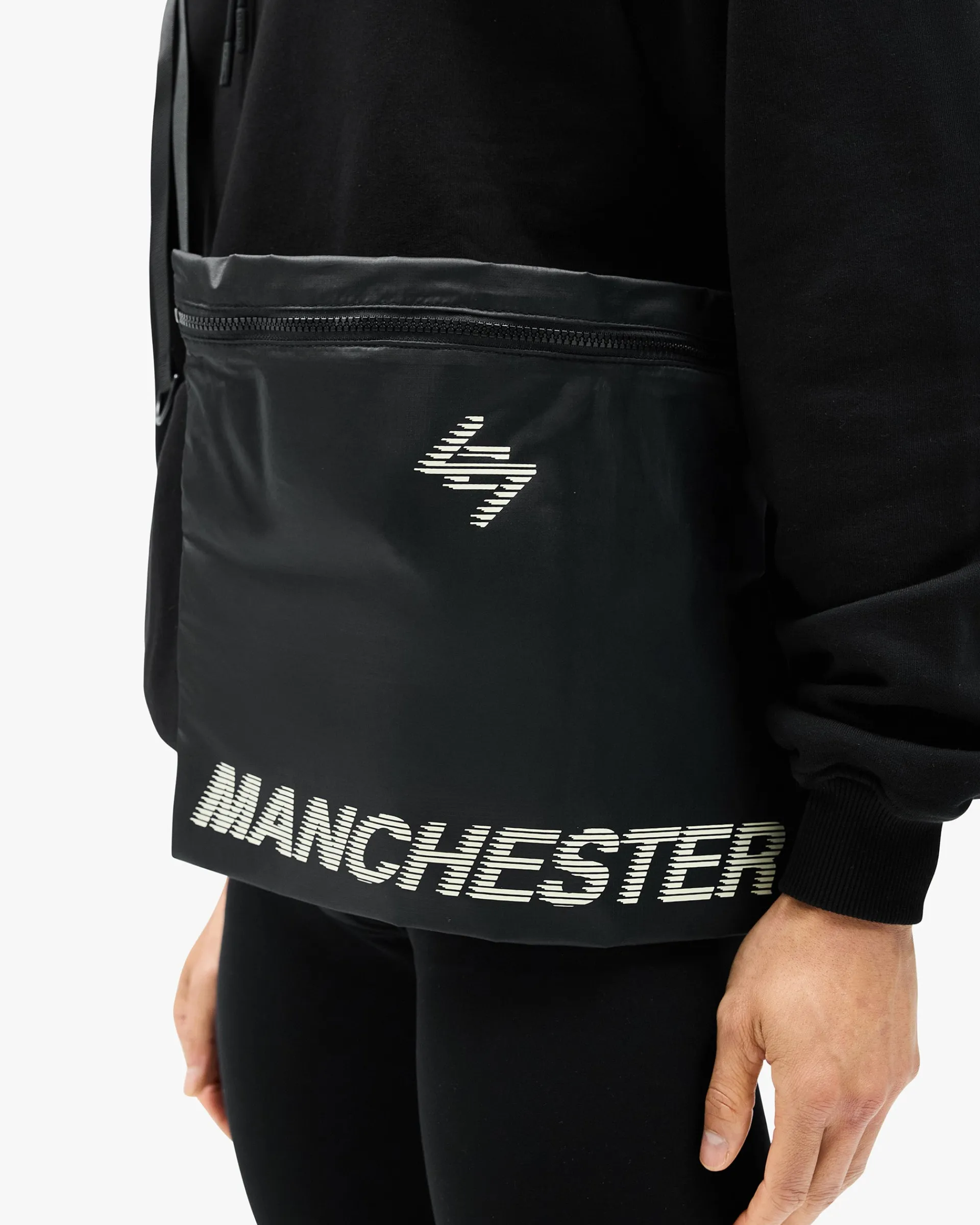 Represent 247 Manchester Bag -> Bags