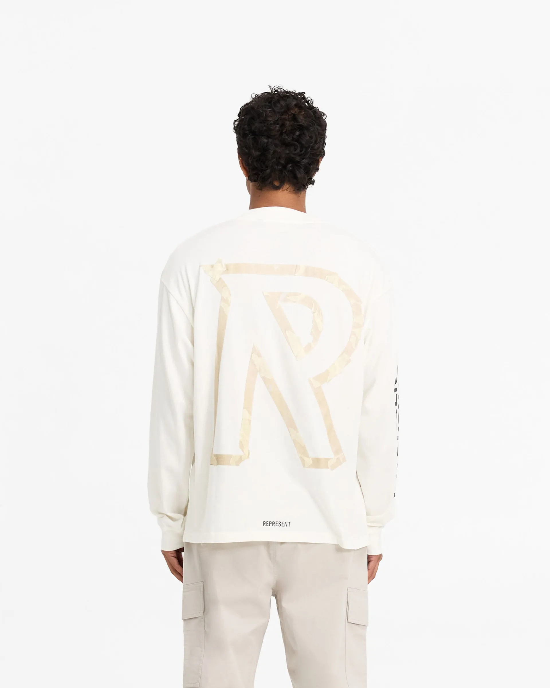 Represent Masking Tape Initial Long Sleeve T-Shirt - Flat White> T-Shirts
