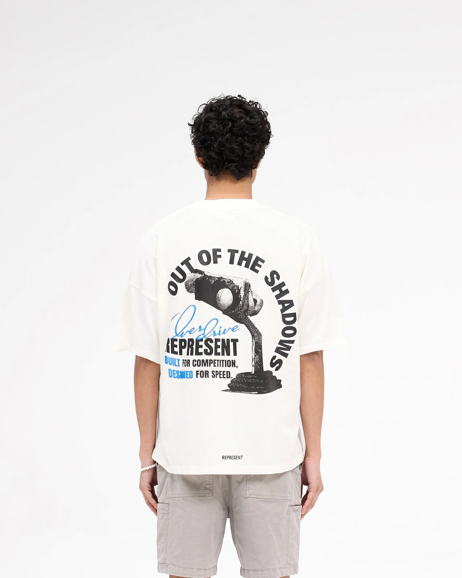 Represent Out Of The Shadows T-Shirt - Flat White> T-Shirts