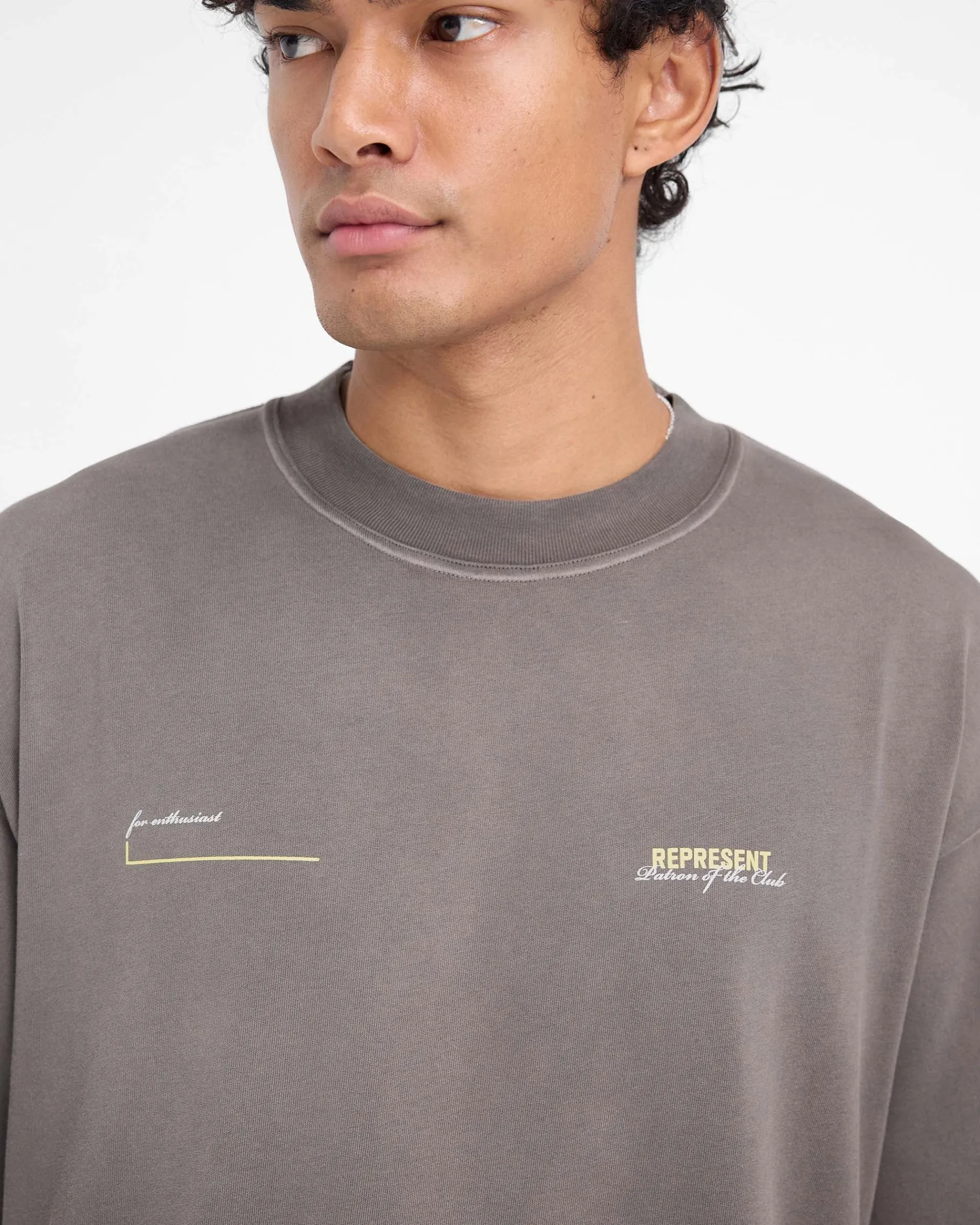 Represent Patron Of The Club T-Shirt - Washed Olive> T-Shirts