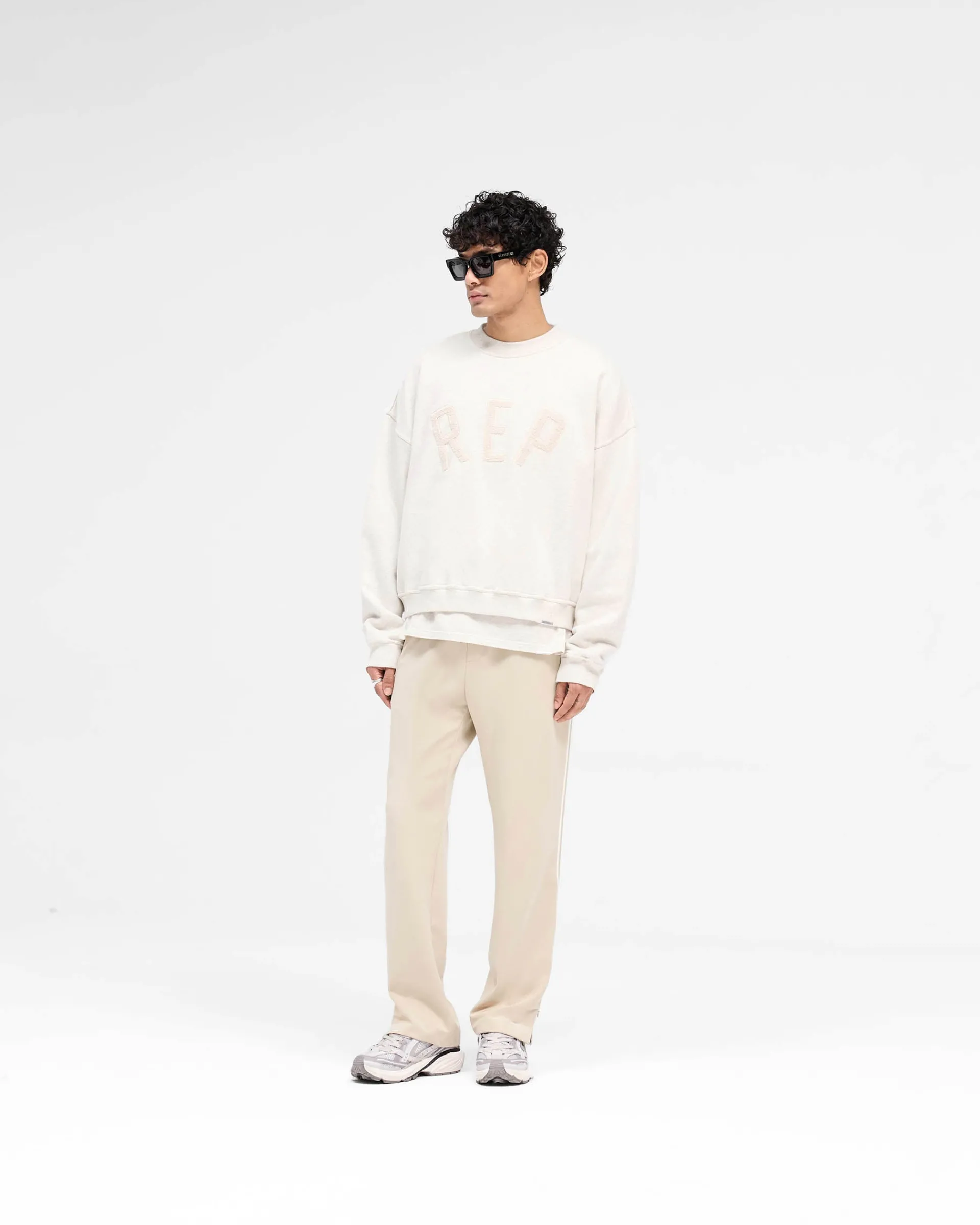 Represent Rep Applique Sweater - Cream Marl> Sweaters