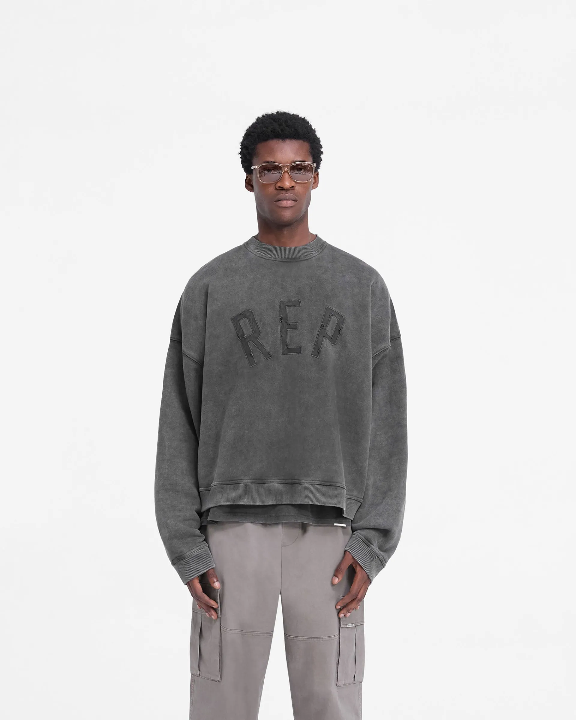 Represent Rep Applique Sweater - Vintage Black> Sweaters