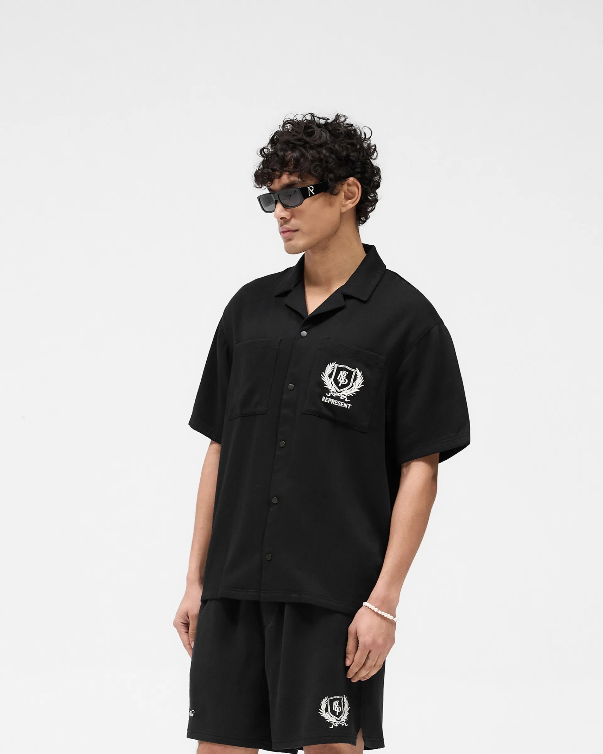 Represent Crest Shirt - Jet Black> Shirts