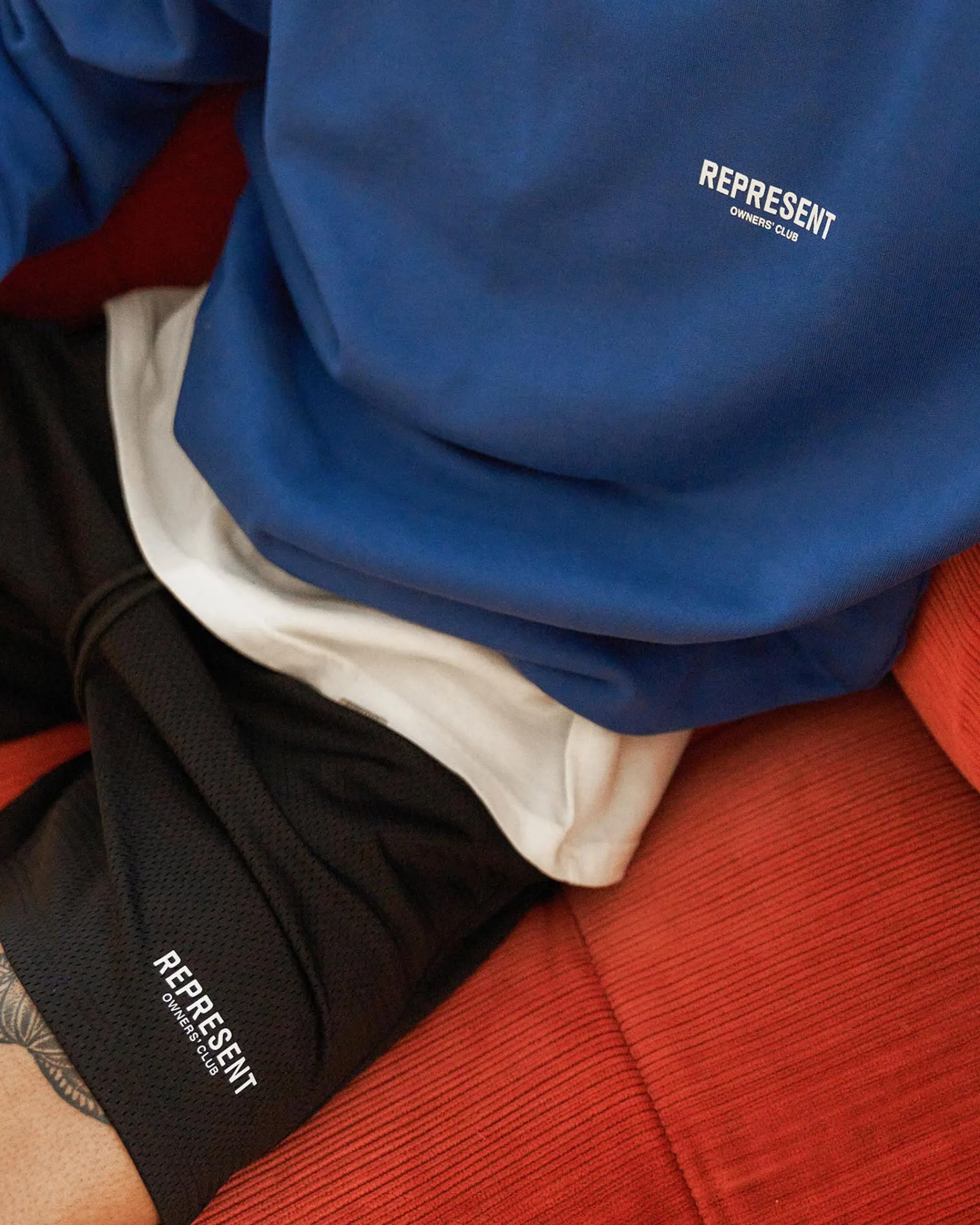 Represent Owners Club Mesh Shorts -> Shorts