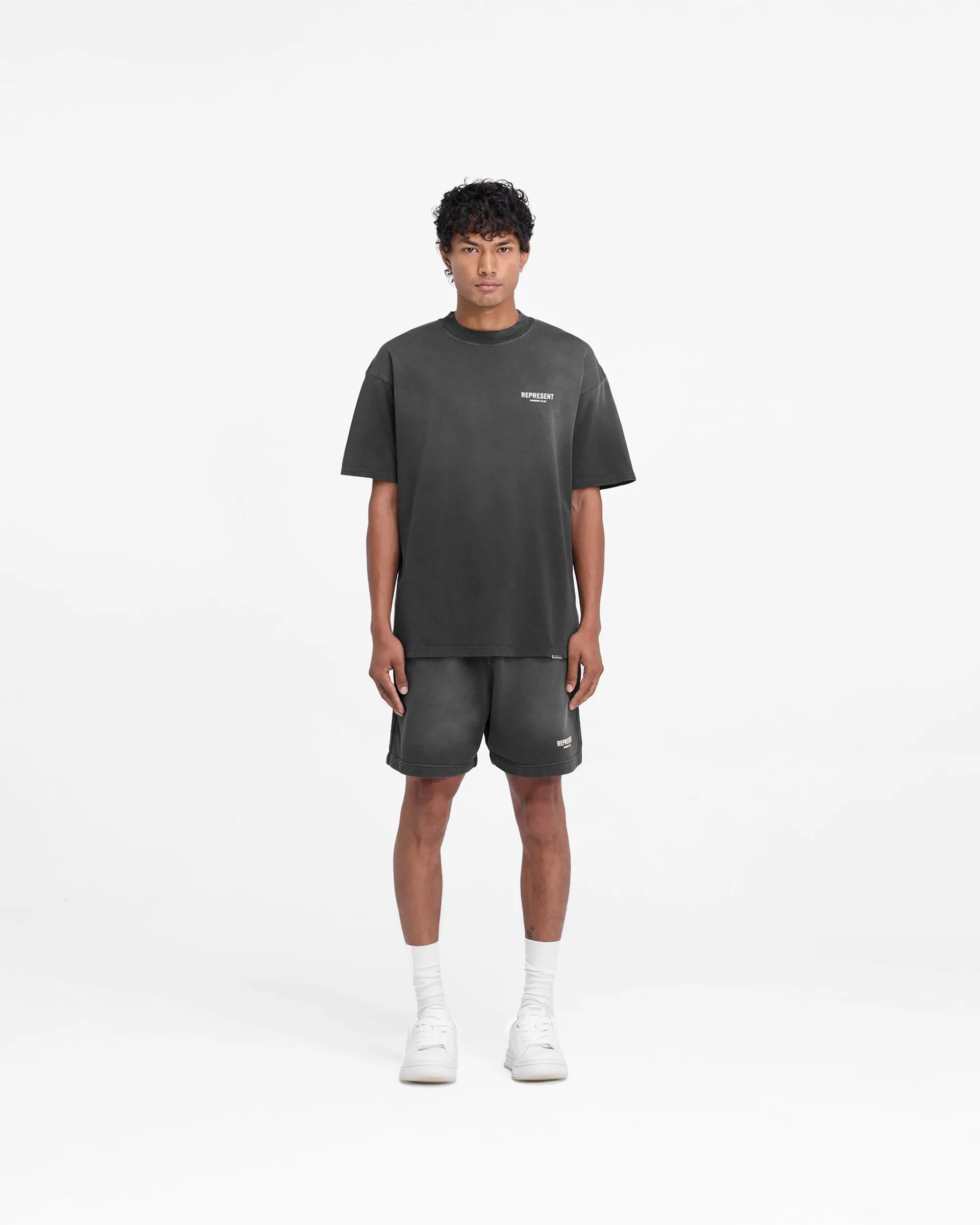 Represent Owners Club Shorts - Aged Black> Shorts