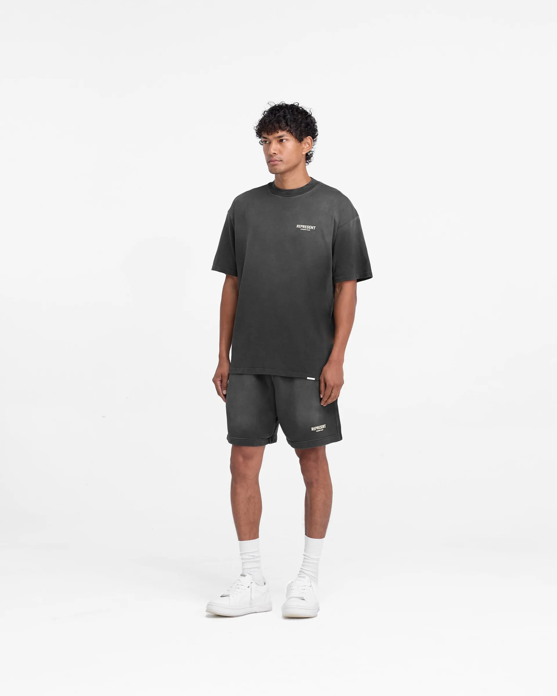 Represent Owners Club Shorts - Aged Black> Shorts