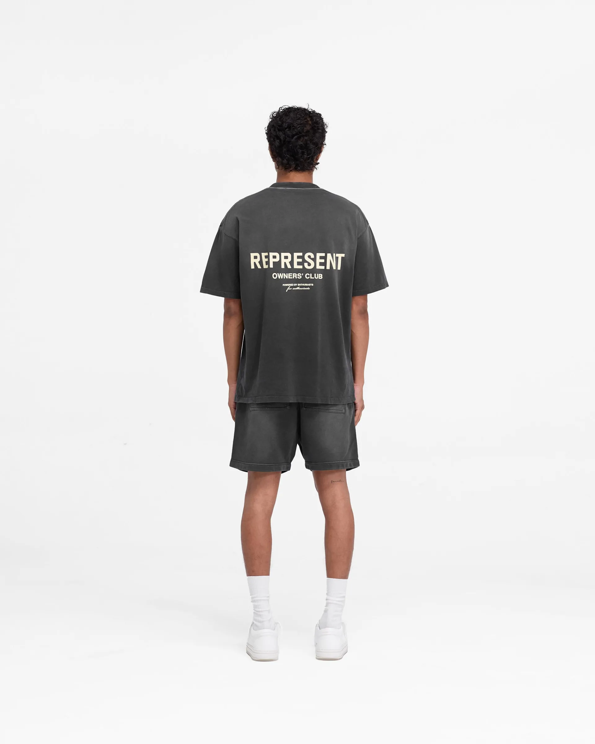 Represent Owners Club Shorts - Aged Black> Shorts