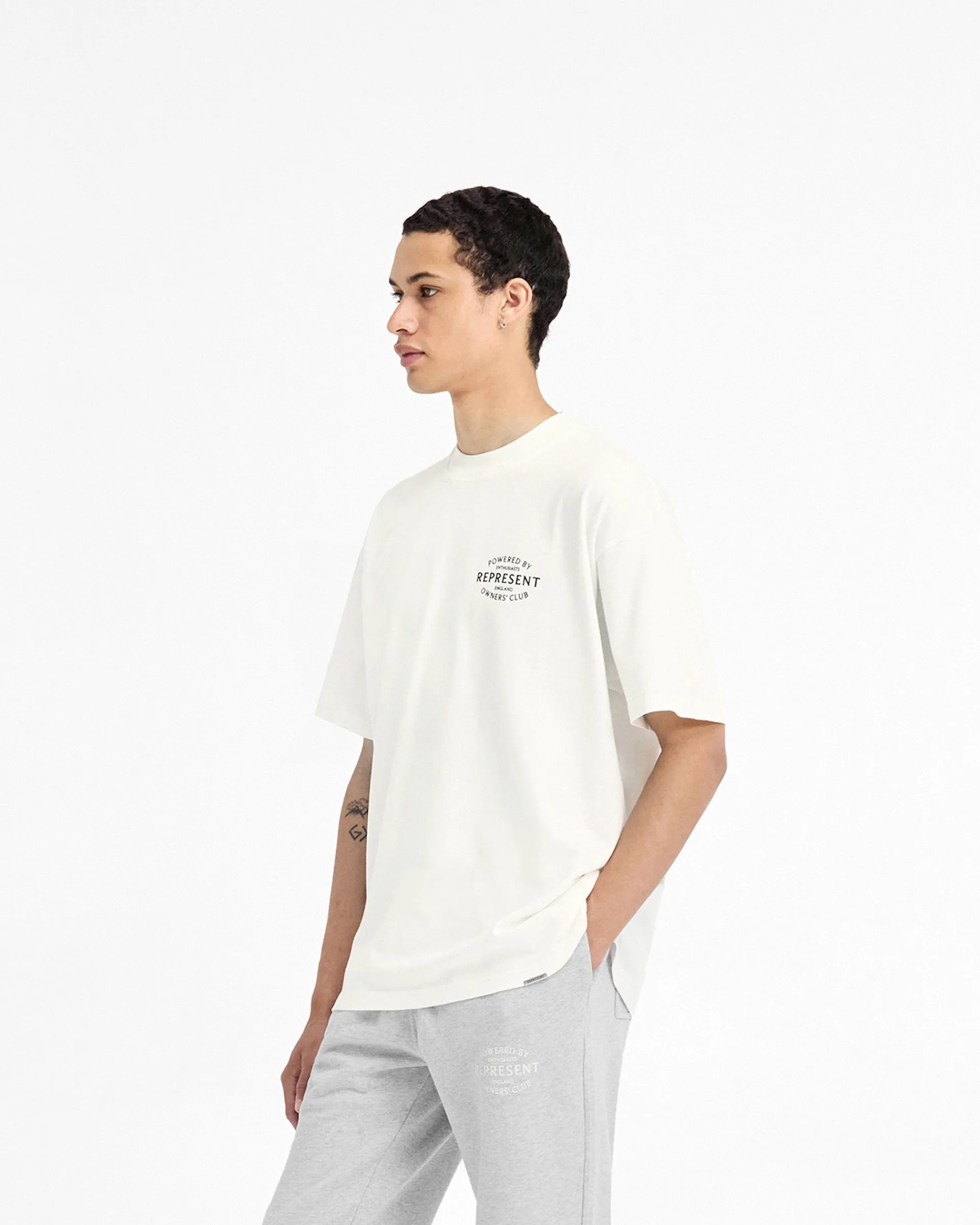Represent Owners Club Stamp T-Shirt - Flat White> T-Shirts