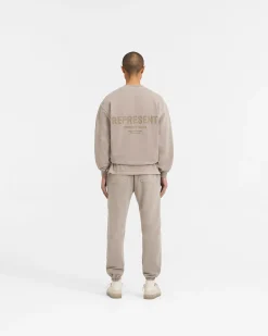 Represent Owners Club Sweater -><noscript><img width=