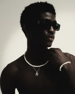 Represent Pearl Chain -> Jewellery