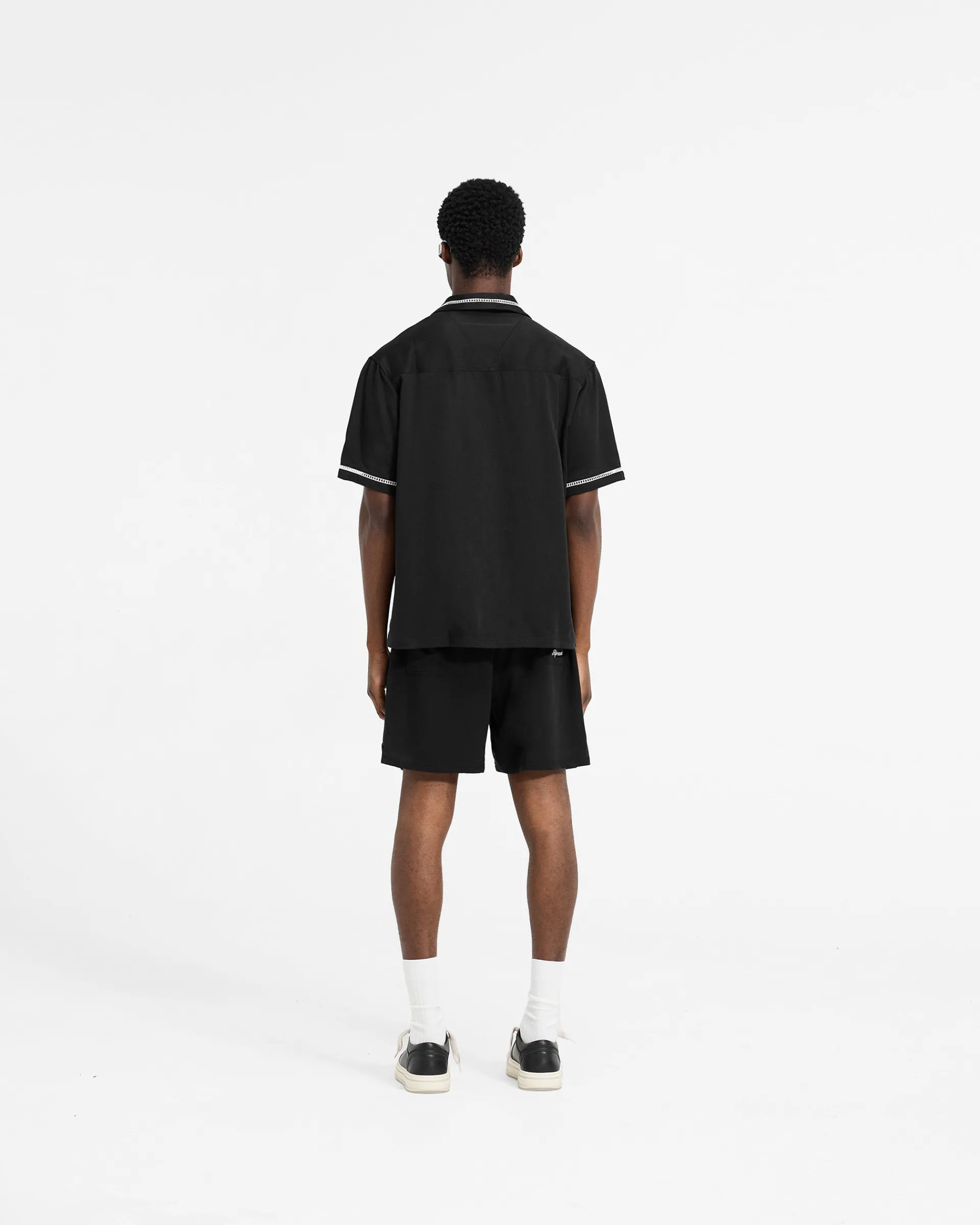 Represent Resort Shorts - Jet Black> Shorts