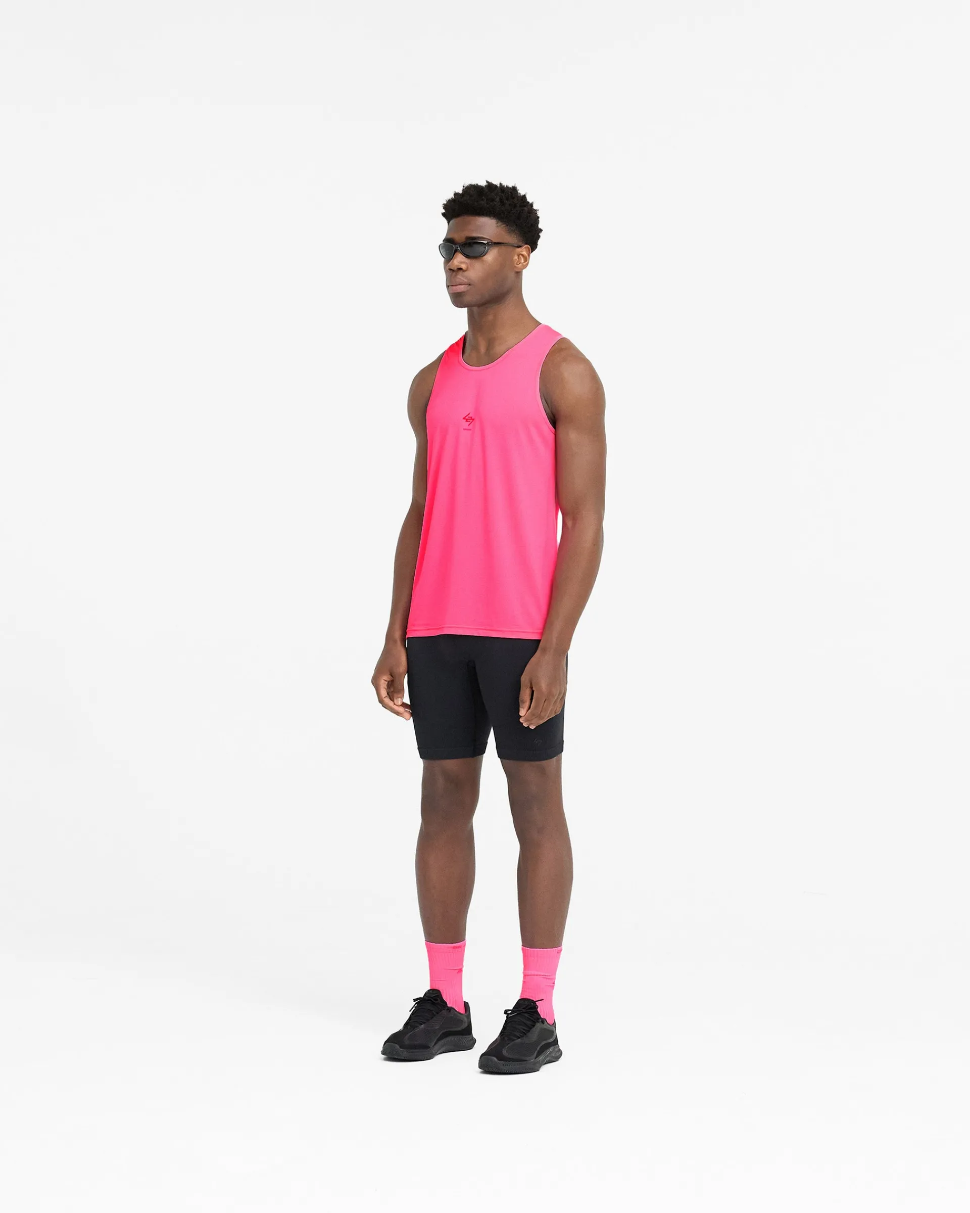 Represent 247 Run Vest - Ultra Pink> Vests | T-Shirts