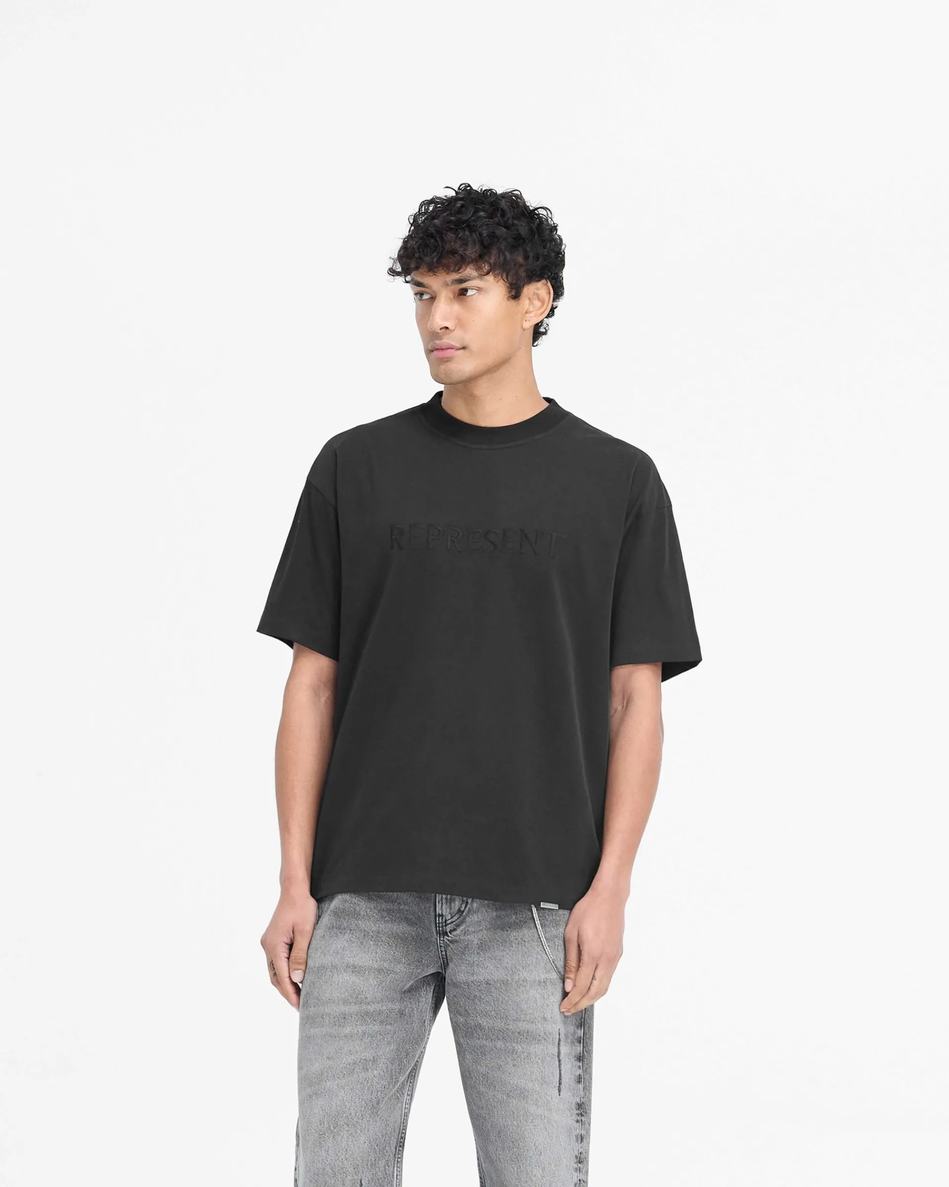 Represent Serif Logo T-Shirt - Jet Black> T-Shirts