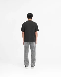 Represent Serif Logo T-Shirt - Jet Black><noscript><img width=