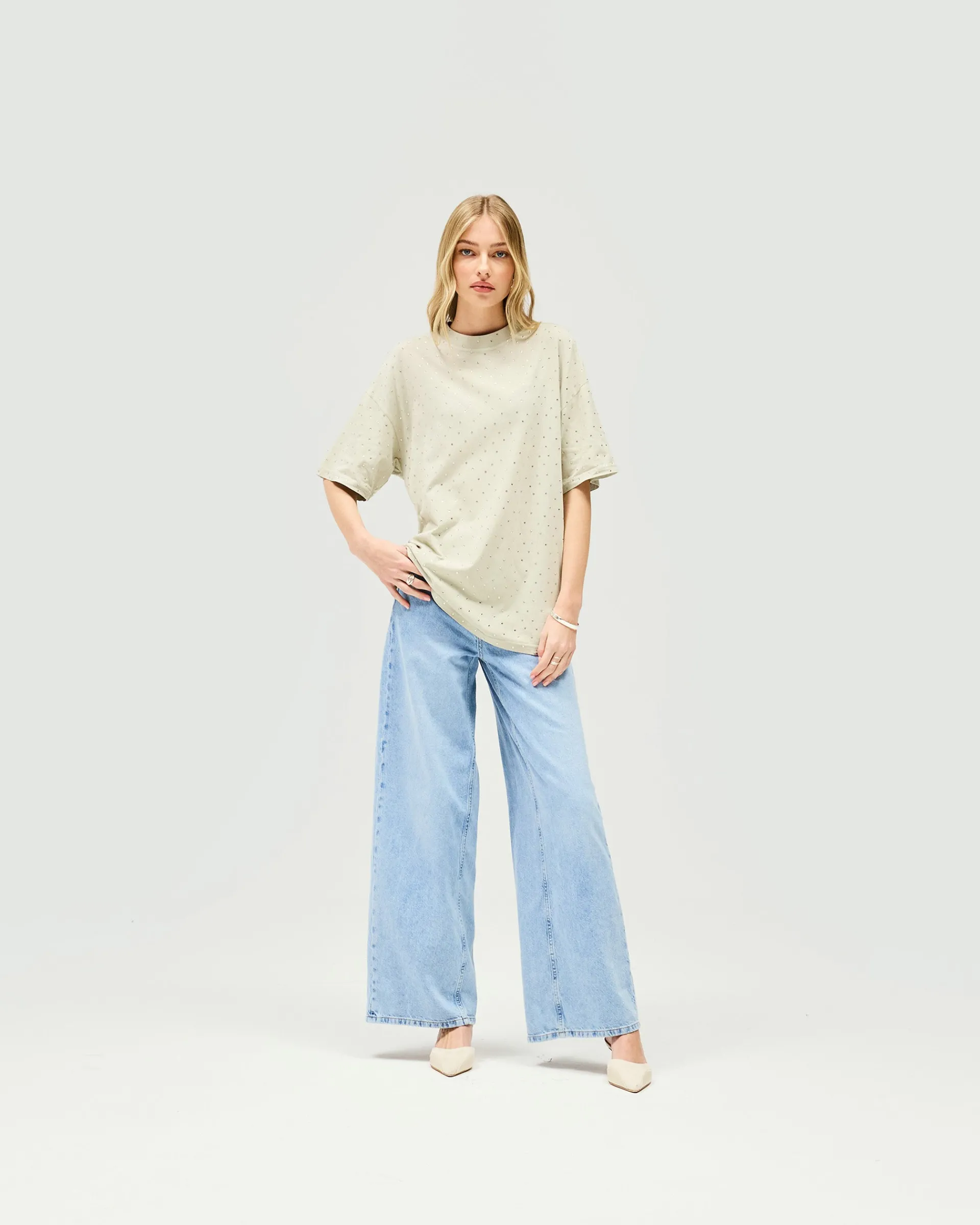 Represent Spark T-Shirt -> Tops/T-Shirts