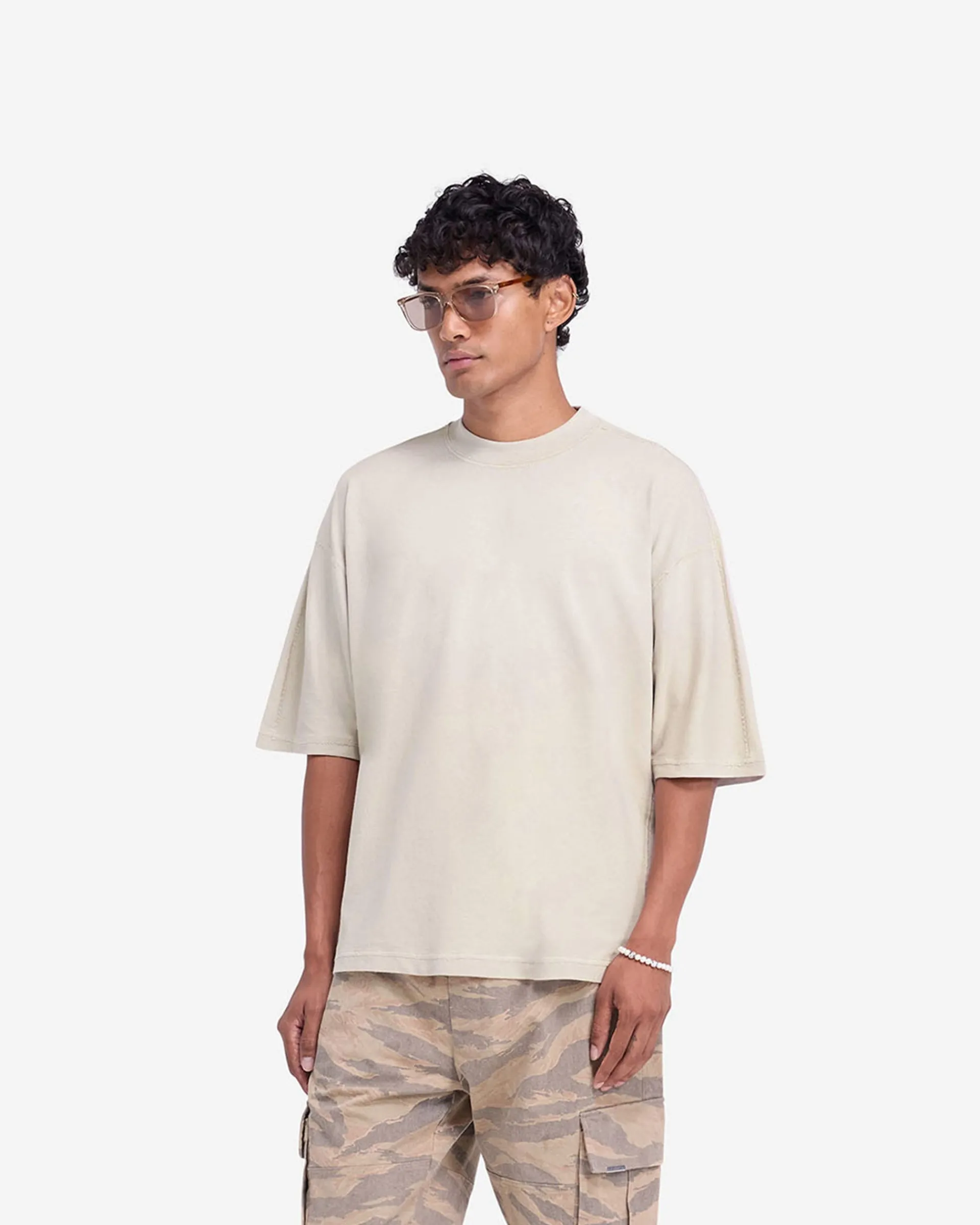 Represent Stepped Hem T-Shirt -> T-Shirts