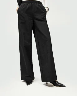 Represent Subway Jogger - Jet Black> Bottoms/Sweatpants