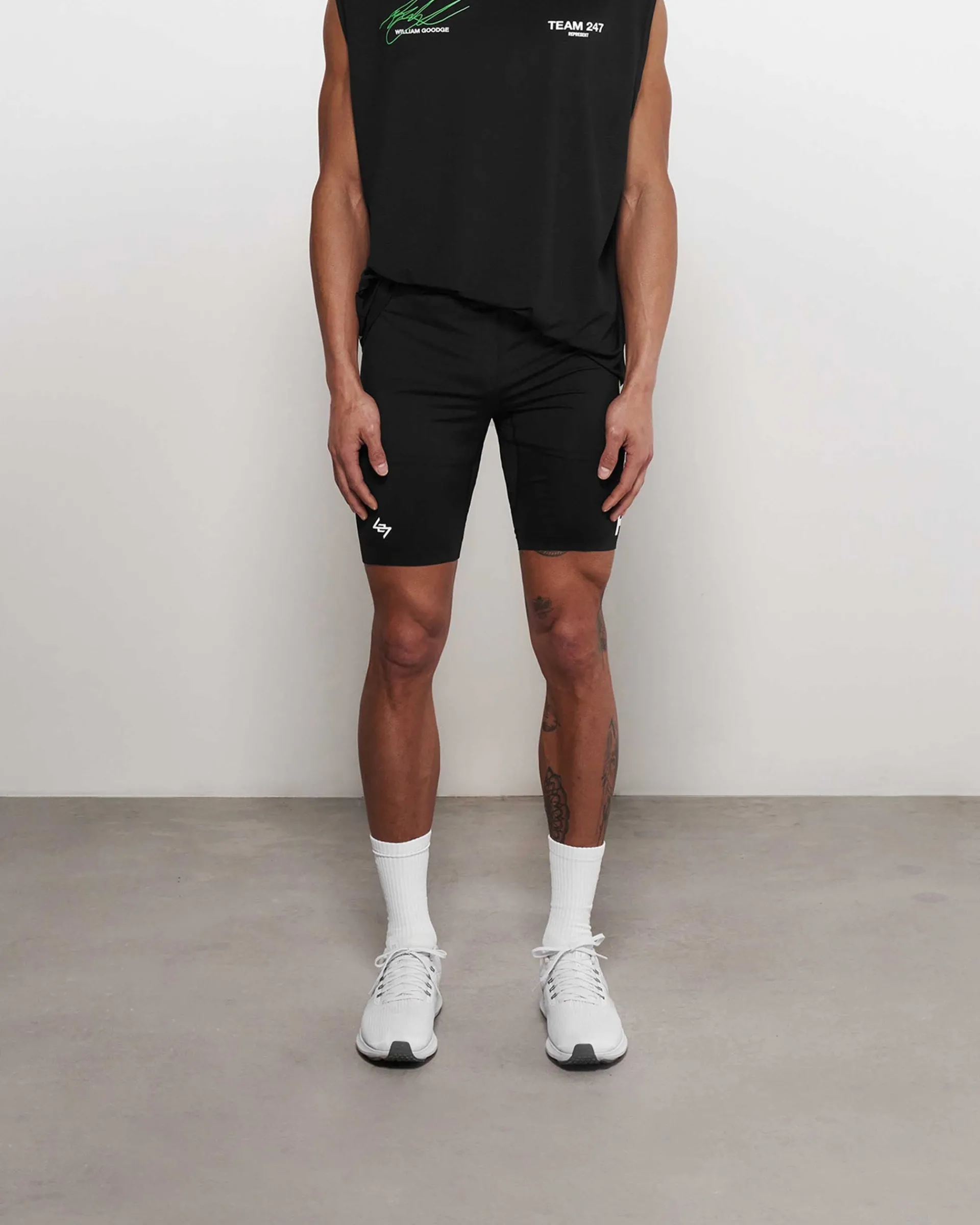 Represent Team 247 Half Tight - Black> Shorts