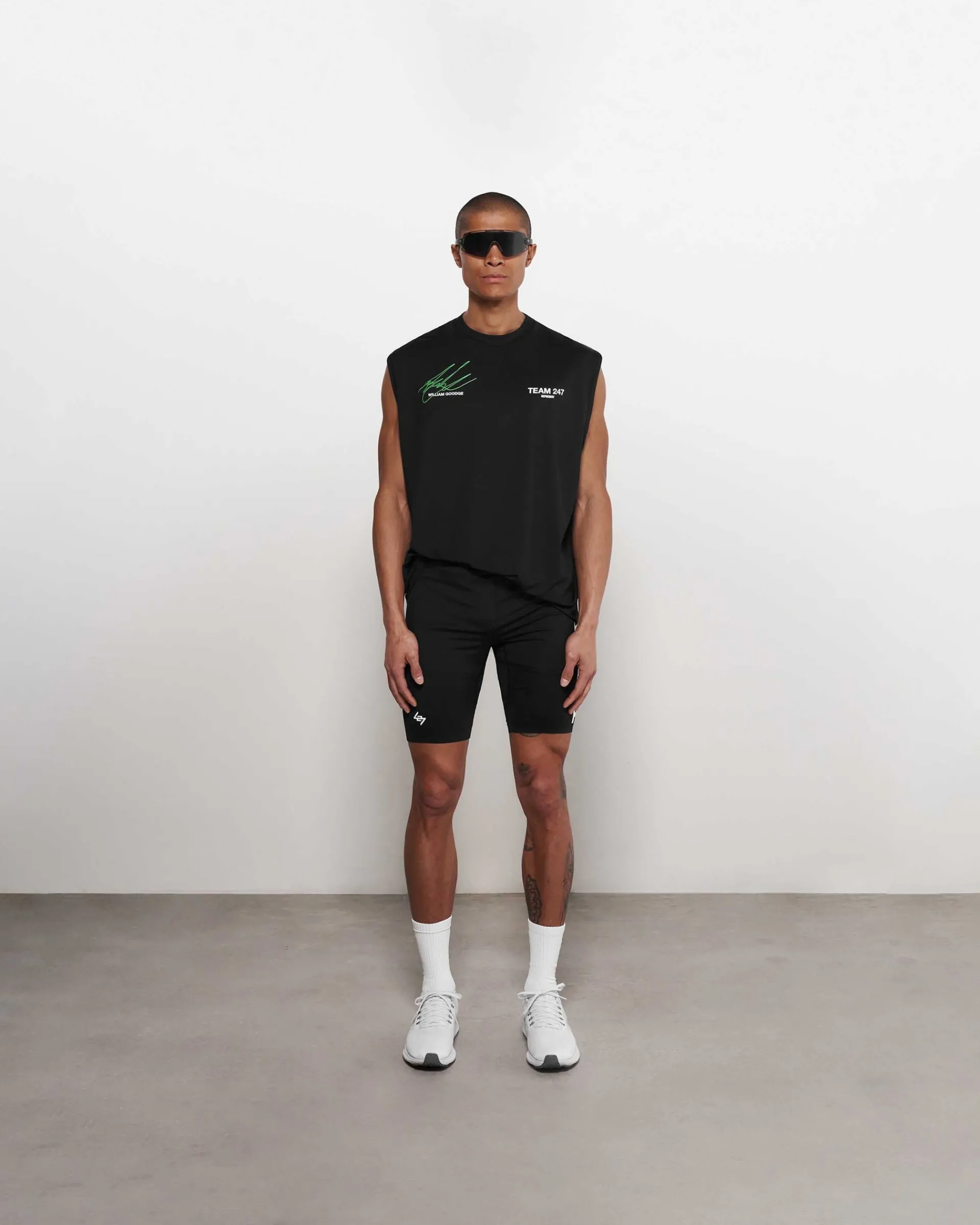 Represent Team 247 Half Tight - Black> Shorts