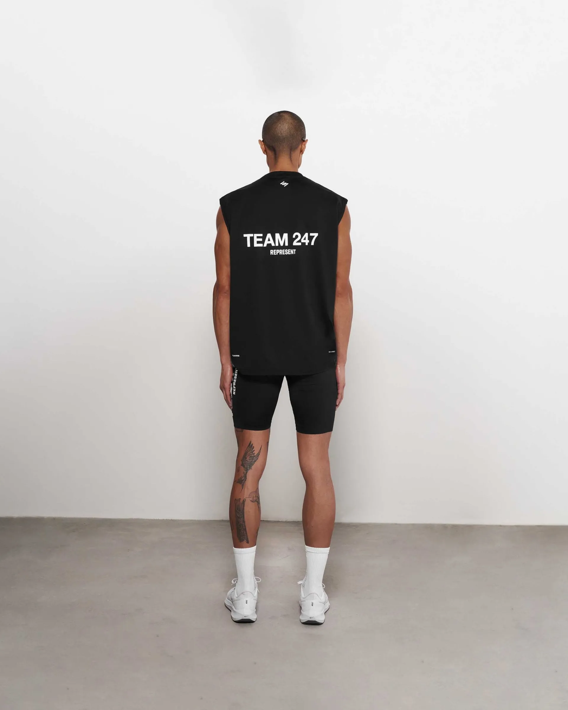 Represent Team 247 Half Tight - Black> Shorts