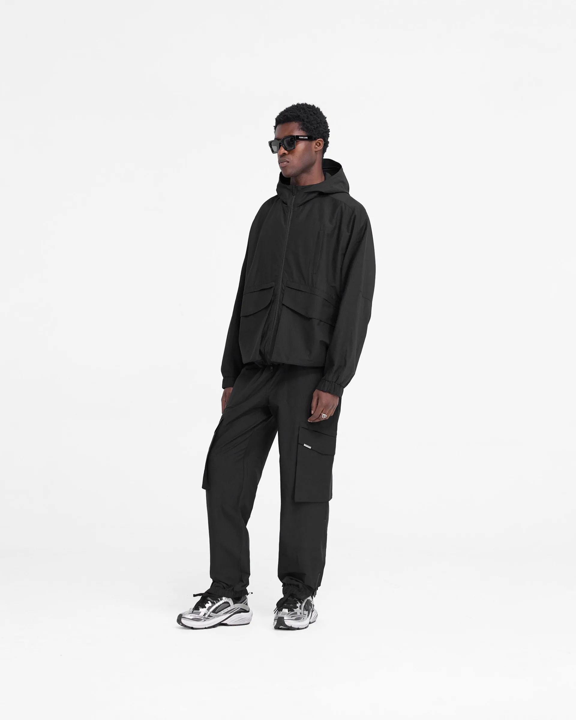 Represent Tech Cargo Jacket - Jet Black> Outerwear