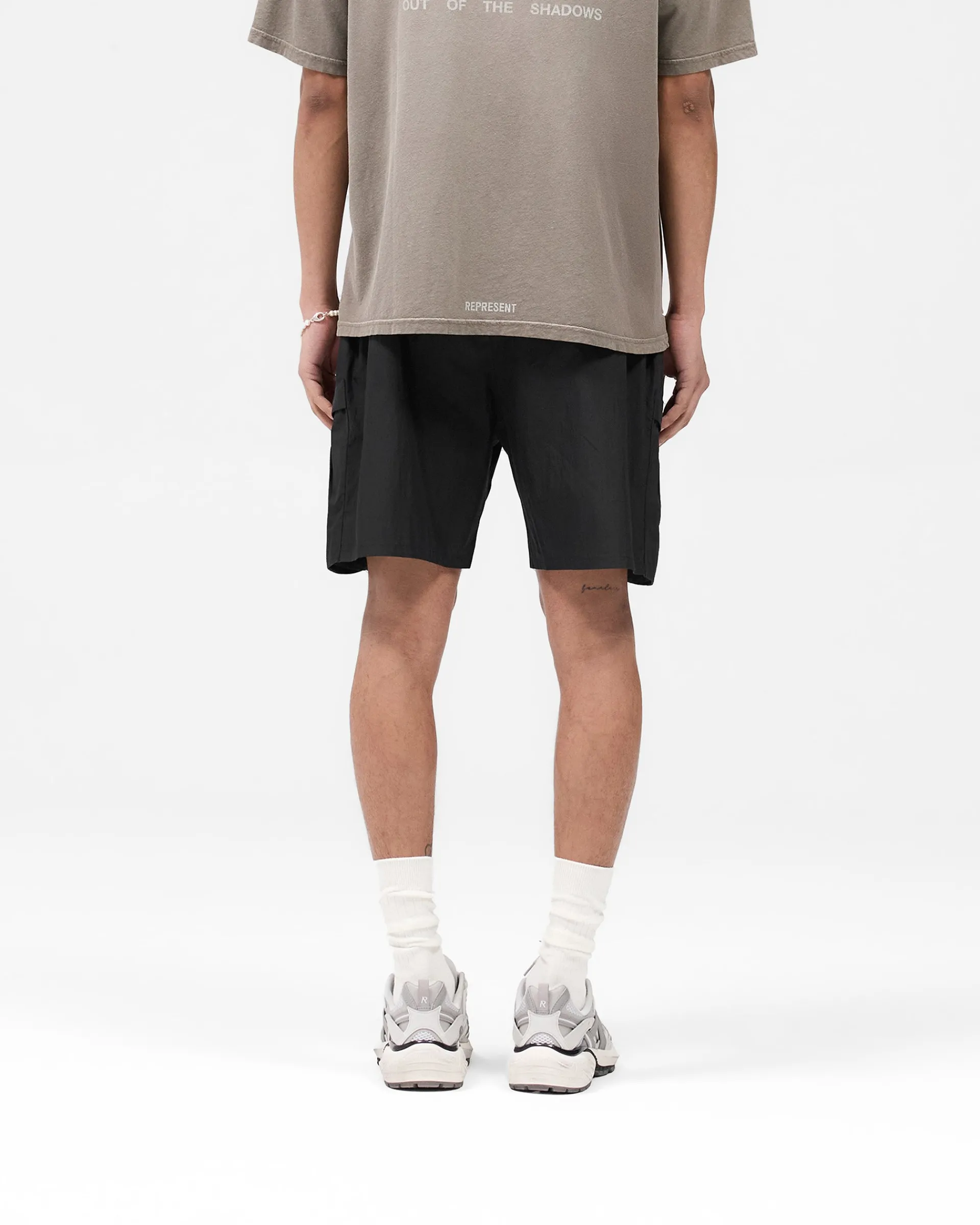 Represent Tech Cargo Short - Jet Black> Shorts